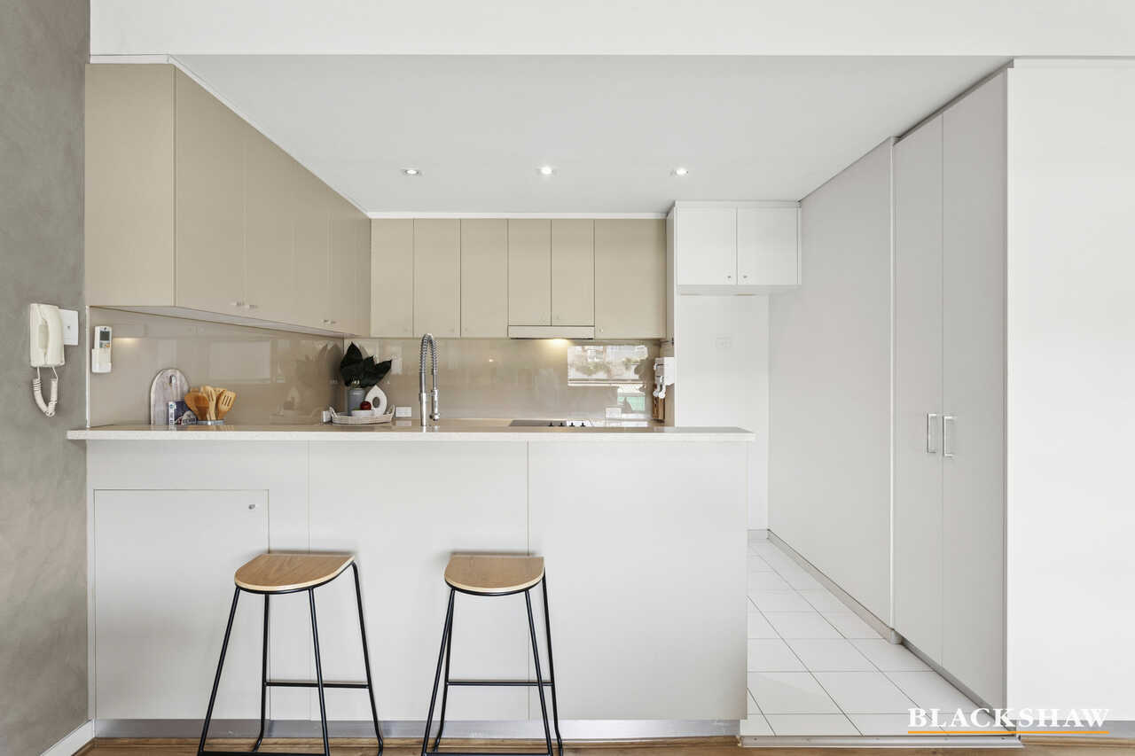 Level 2/215/38 Gozzard Street Gungahlin
