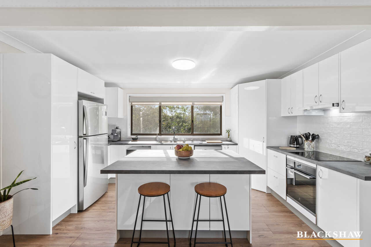 1b Penthouse Place North Batemans Bay