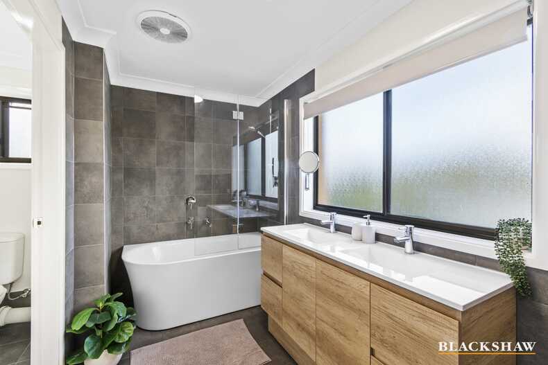 1b Penthouse Place North Batemans Bay 1b Penthouse Place North Batemans Bay