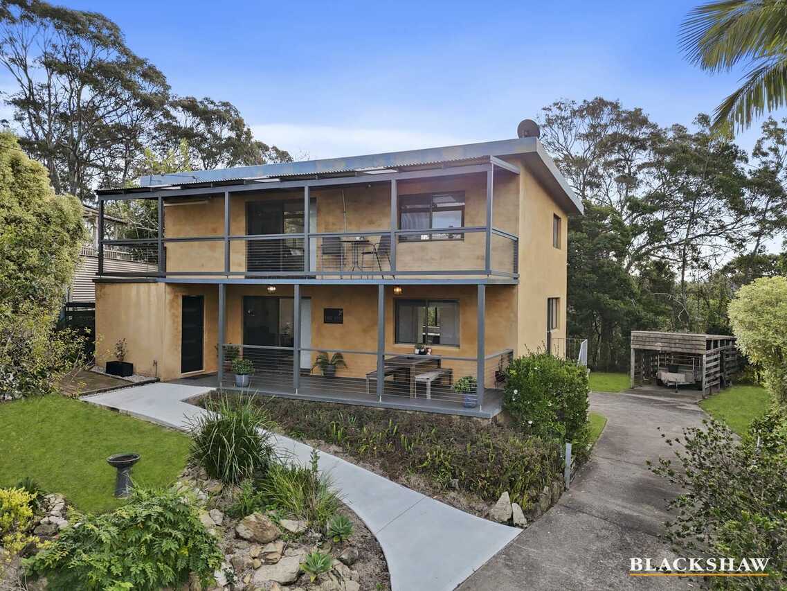 1b Penthouse Place North Batemans Bay