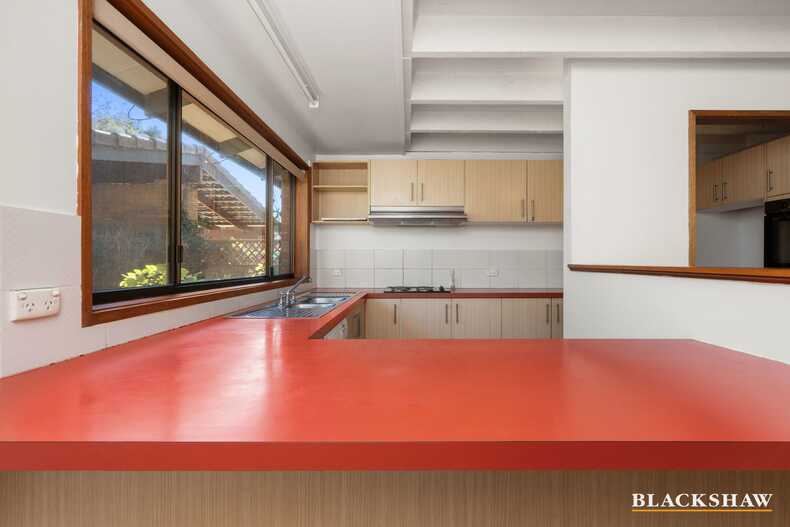 3/124 De Burgh Street Lyneham