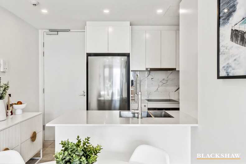 96/5 Hely Street Griffith