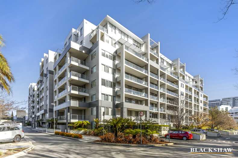 88/15 Coranderrk Street City