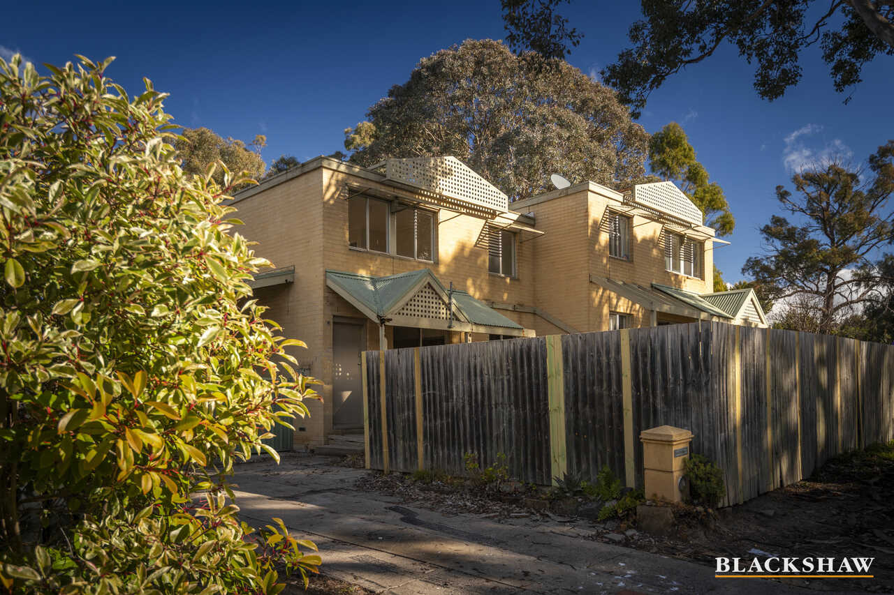 4 Kelsall Place, Spence
