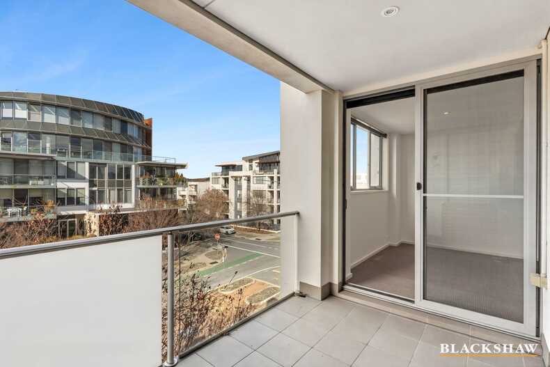 37/71 Giles Street Kingston