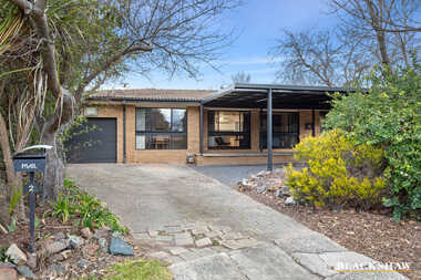 2 Hirschfeld Crescent Macgregor