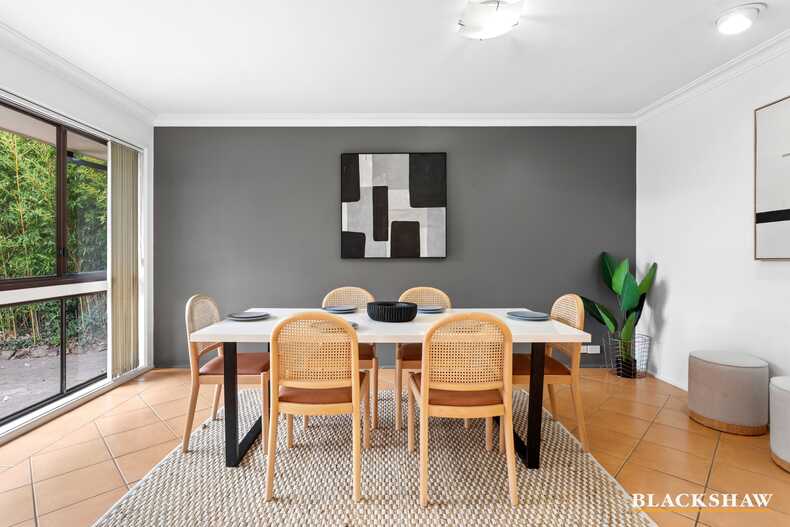 2 Hirschfeld Crescent Macgregor
