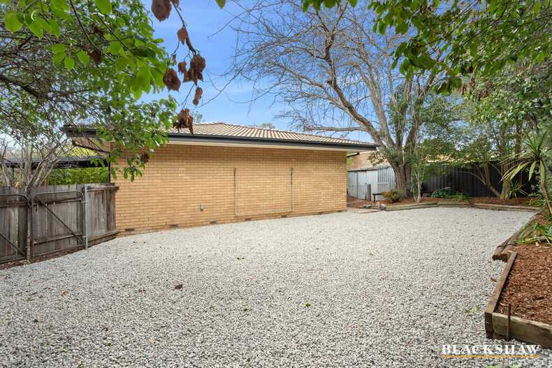 2 Hirschfeld Crescent Macgregor