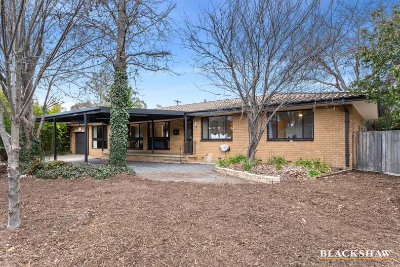 2 Hirschfeld Crescent Macgregor
