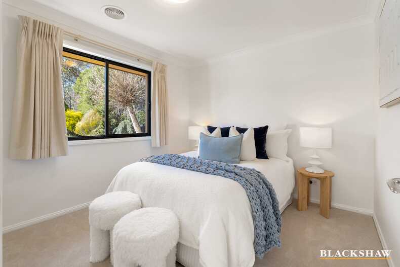 19 Nicholii Loop Jerrabomberra