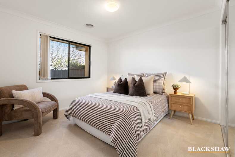 19 Nicholii Loop Jerrabomberra