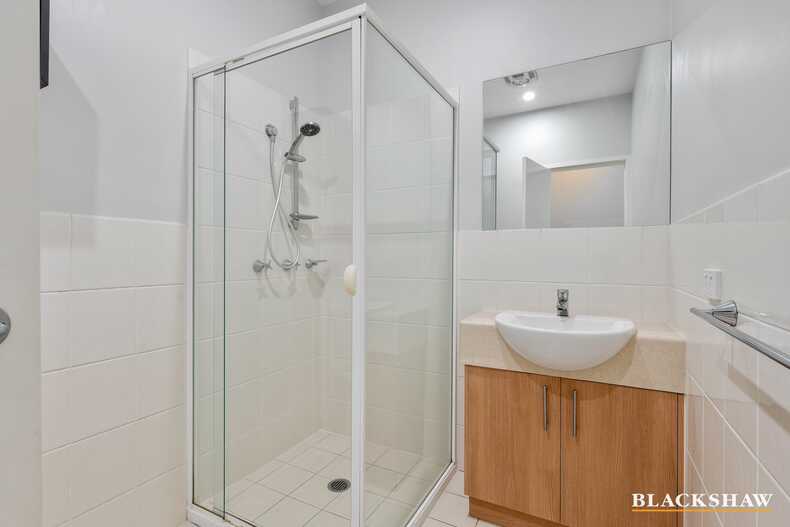 21/23-25 Jerrabomberra Avenue Narrabundah