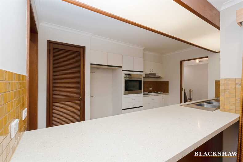 83 Buvelot Street Weston 83 Buvelot Street Weston