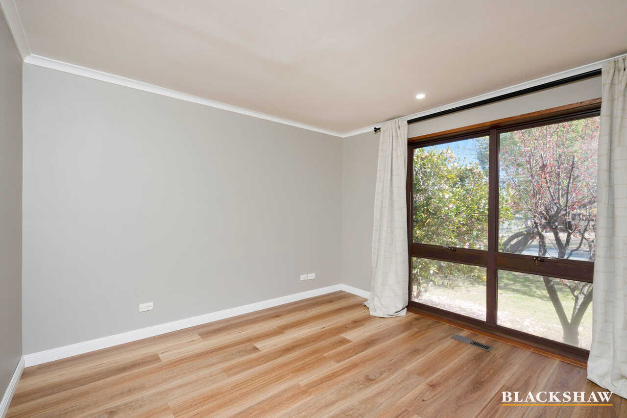 83 Buvelot Street Weston