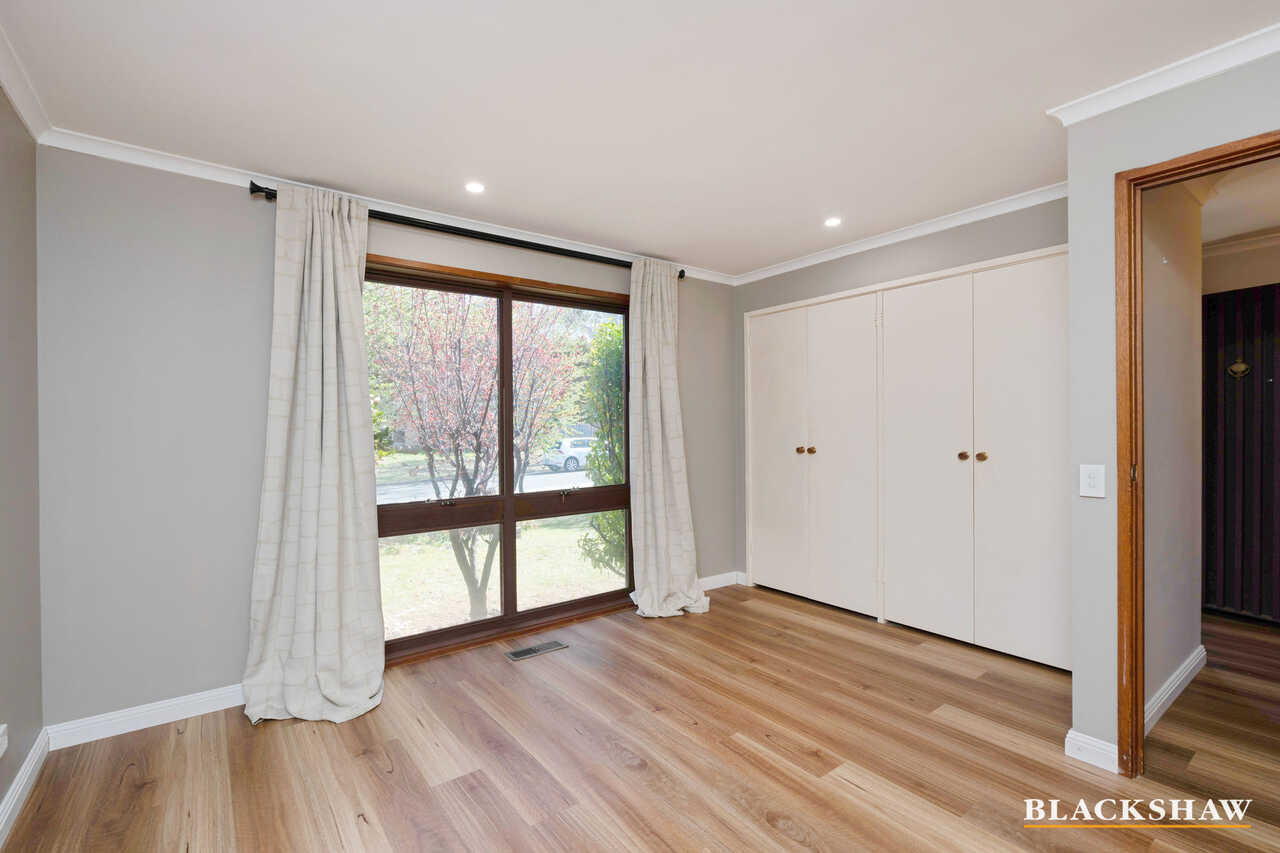 83 Buvelot Street Weston
