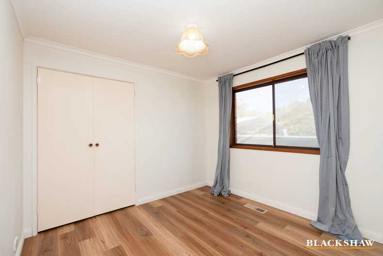 83 Buvelot Street Weston 83 Buvelot Street Weston