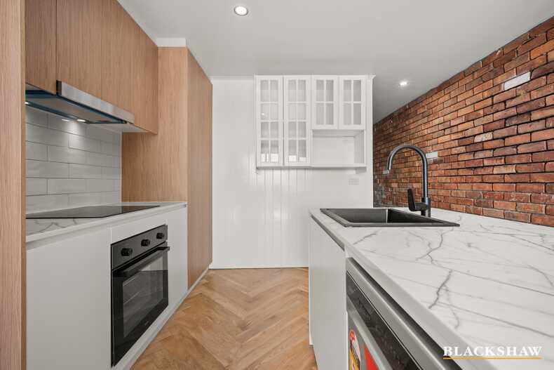 27/2 Ranken Place Belconnen