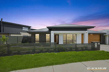 1 Heazlett Street Googong