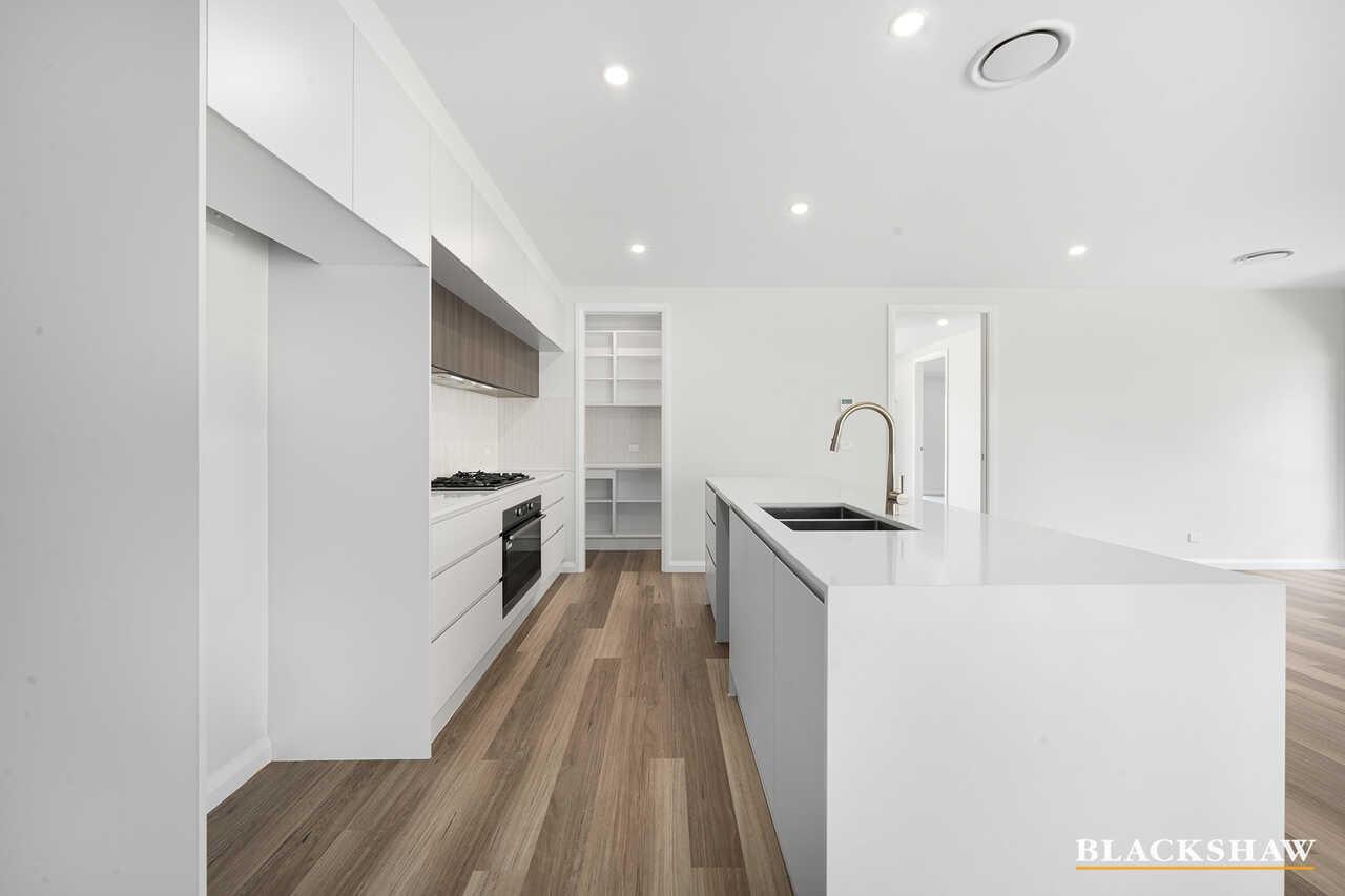 1 Heazlett Street Googong