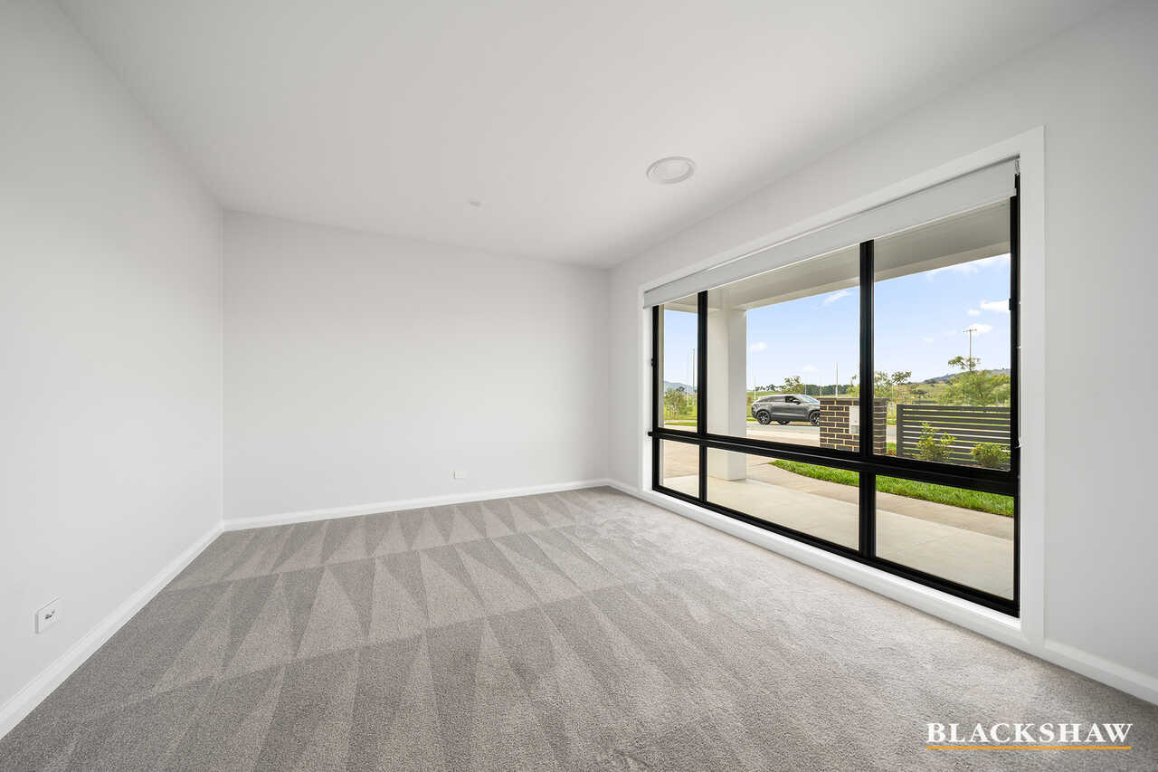 1 Heazlett Street Googong