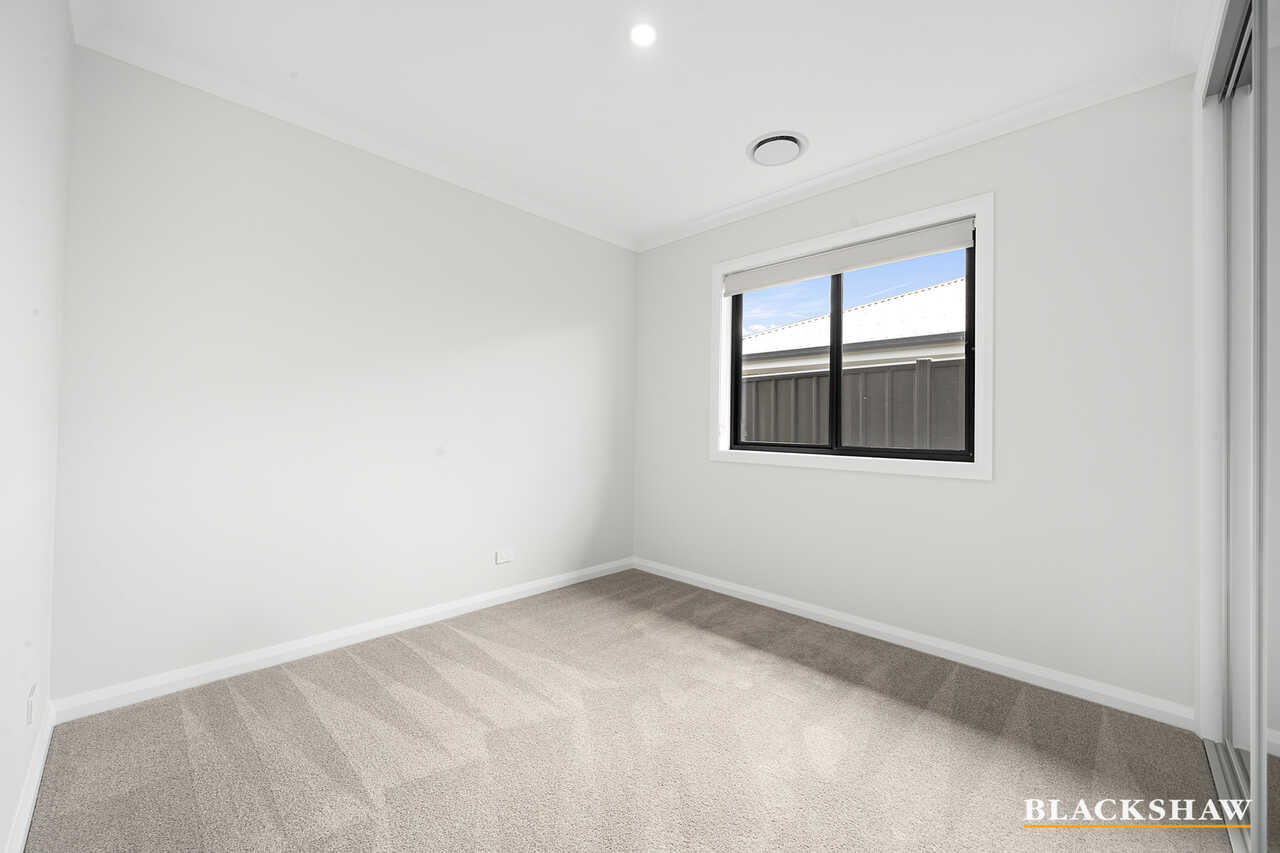 1 Heazlett Street Googong
