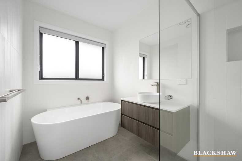 1 Heazlett Street Googong 1 Heazlett Street Googong