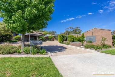 12/4 Mansfield Place Phillip