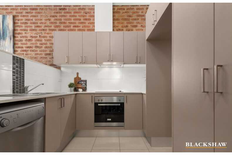 12/4 Mansfield Place Phillip 12/4 Mansfield Place Phillip