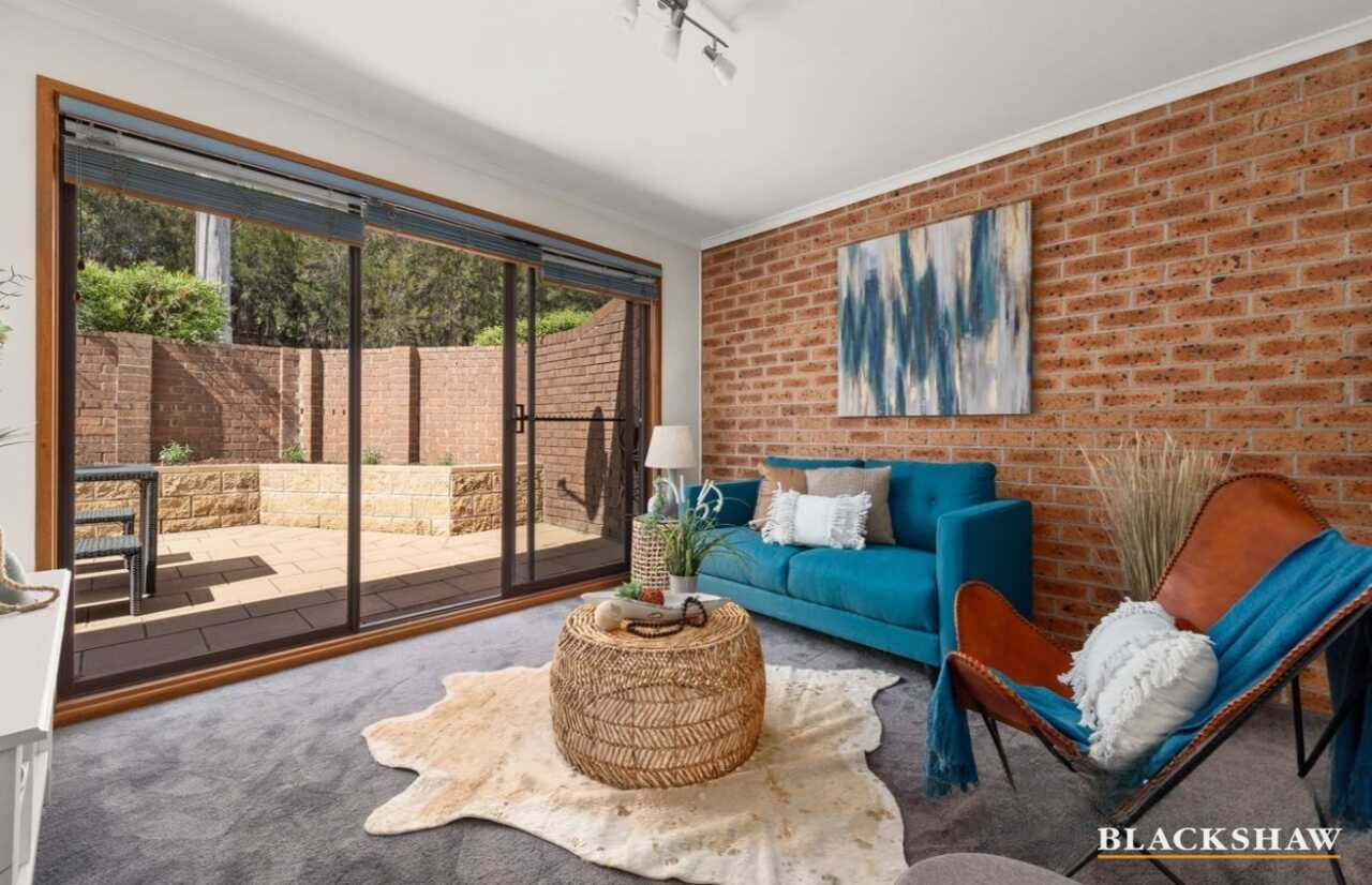 12/4 Mansfield Place Phillip