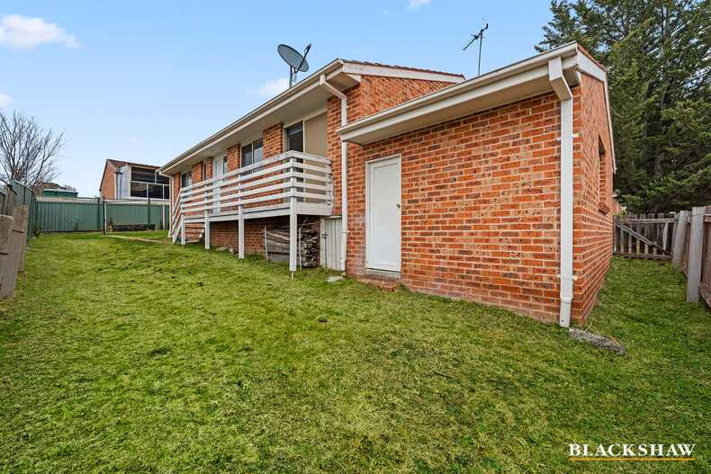 2/36 Kinsella Street Queanbeyan