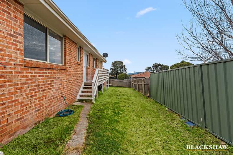 2/36 Kinsella Street Queanbeyan
