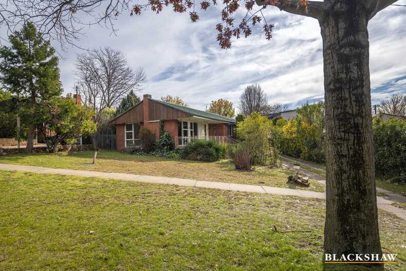 294 Goyder Street Narrabundah 294 Goyder Street Narrabundah