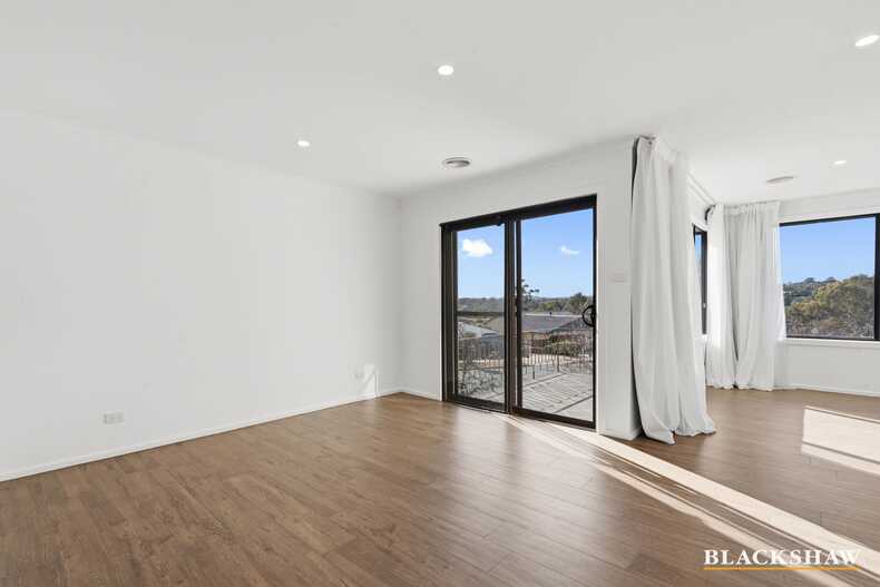 2 Eleanora Street Fisher