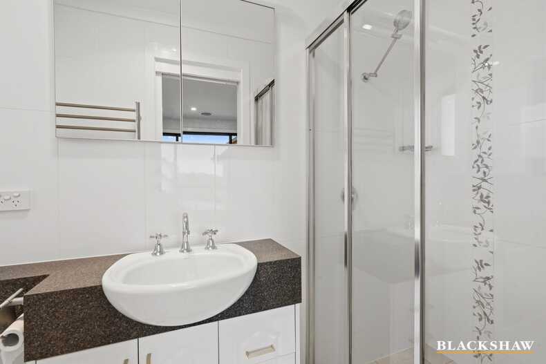 2 Eleanora Street Fisher