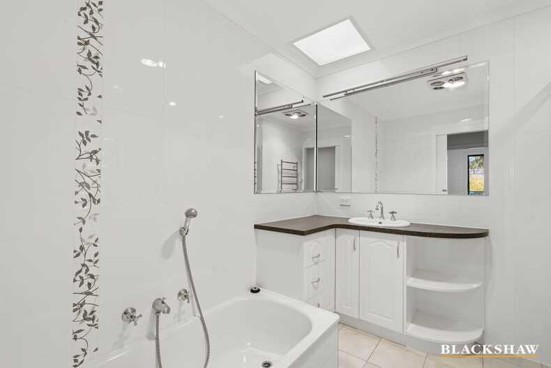 2 Eleanora Street Fisher