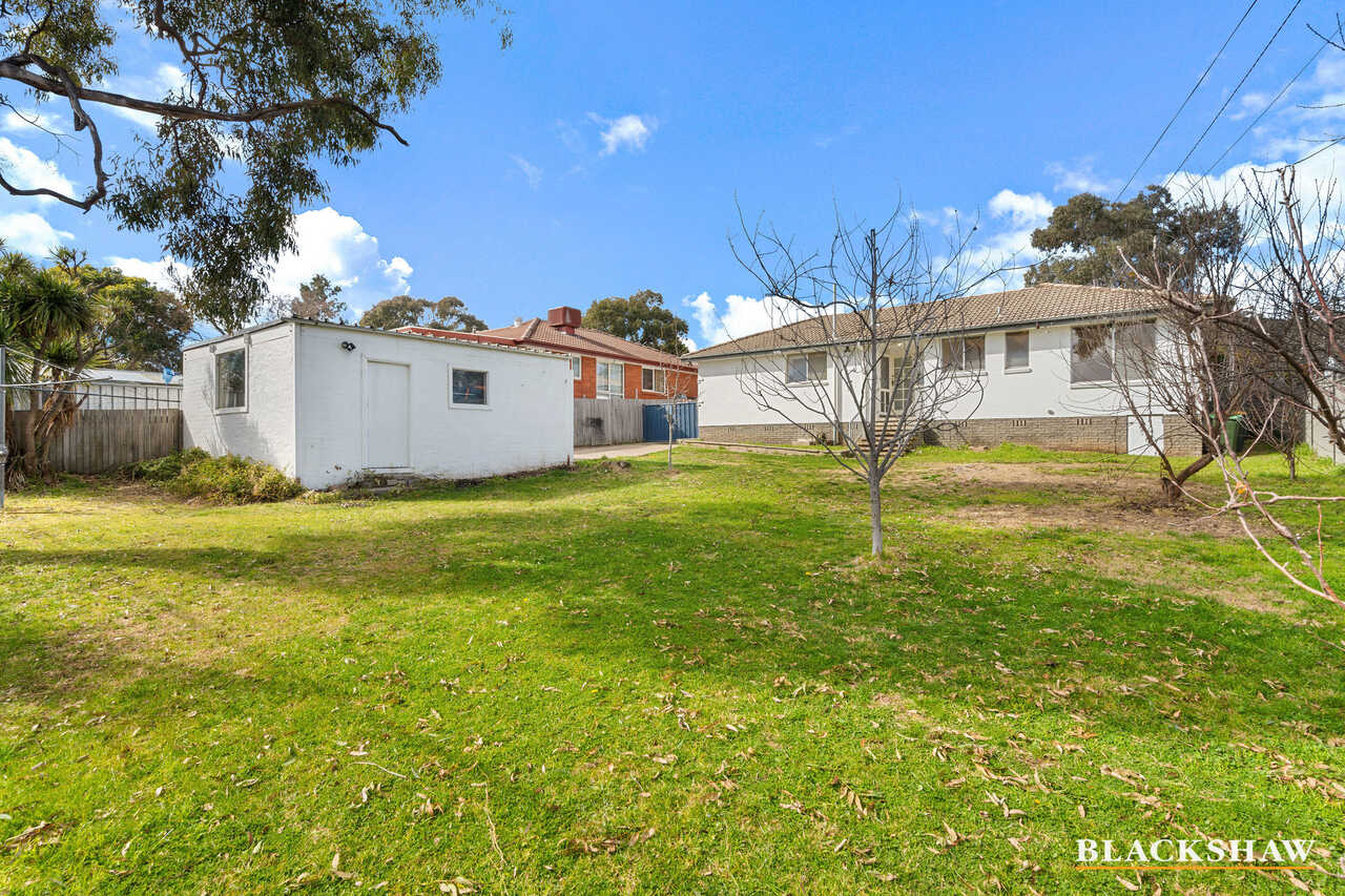 36 Kambalda Crescent Fisher