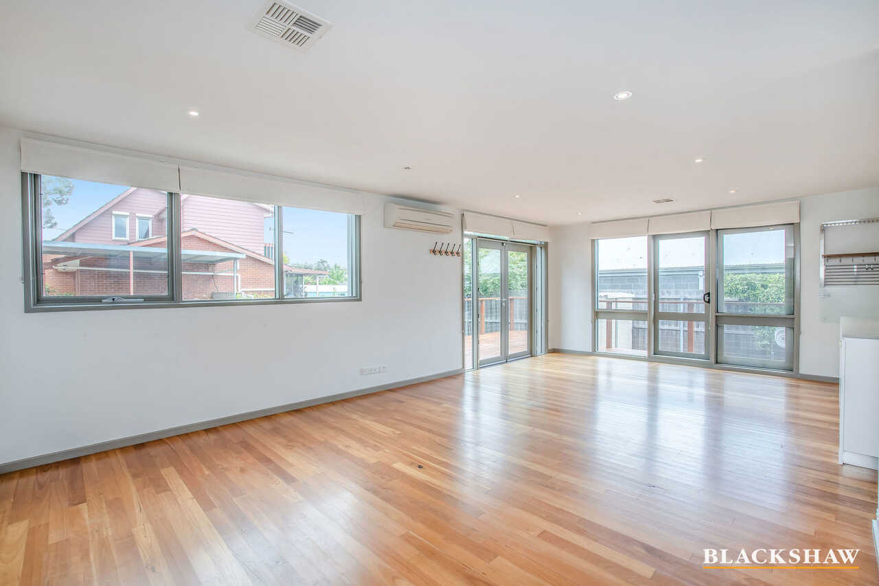 1/11 Cordeaux Street Duffy