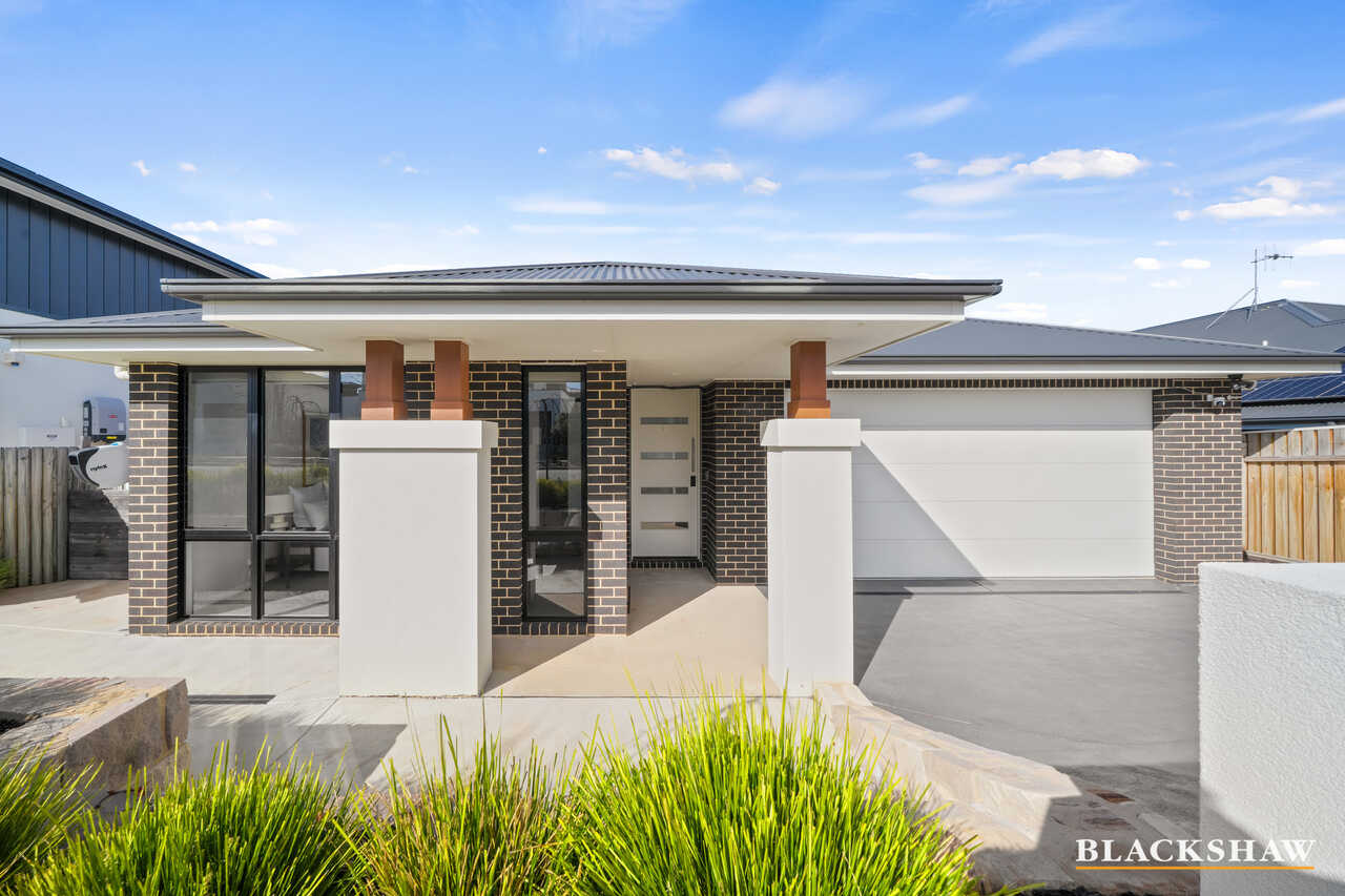 11 Giordano Street Denman Prospect