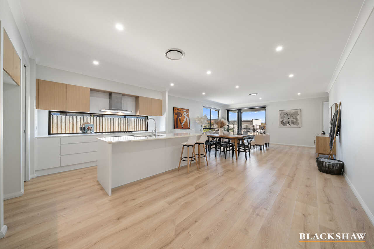 11 Giordano Street Denman Prospect
