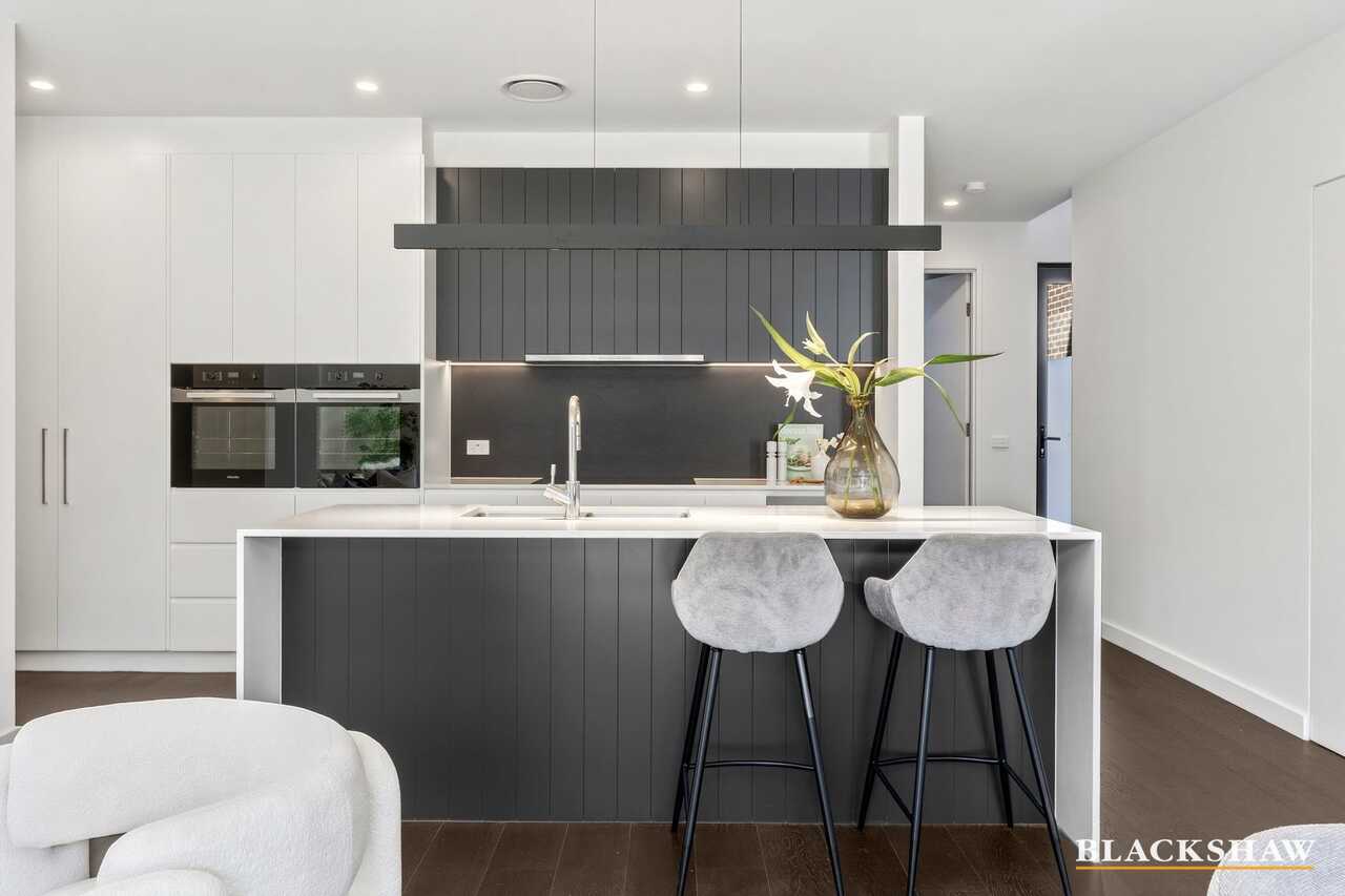 19/20 Leahy Close Narrabundah