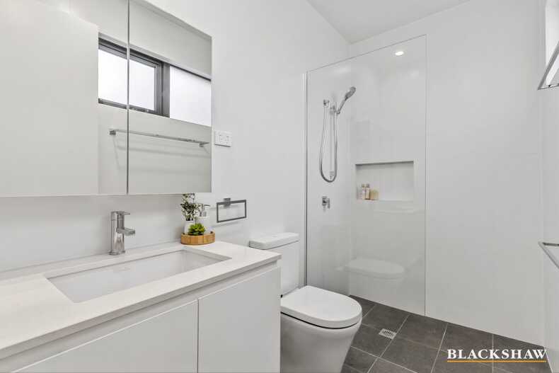 19/20 Leahy Close Narrabundah 19/20 Leahy Close Narrabundah