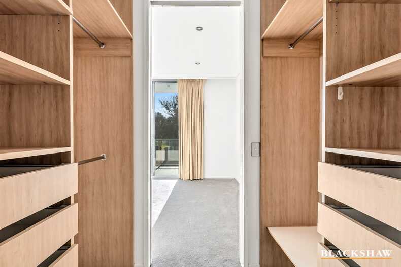 119/15 Coranderrk Street City