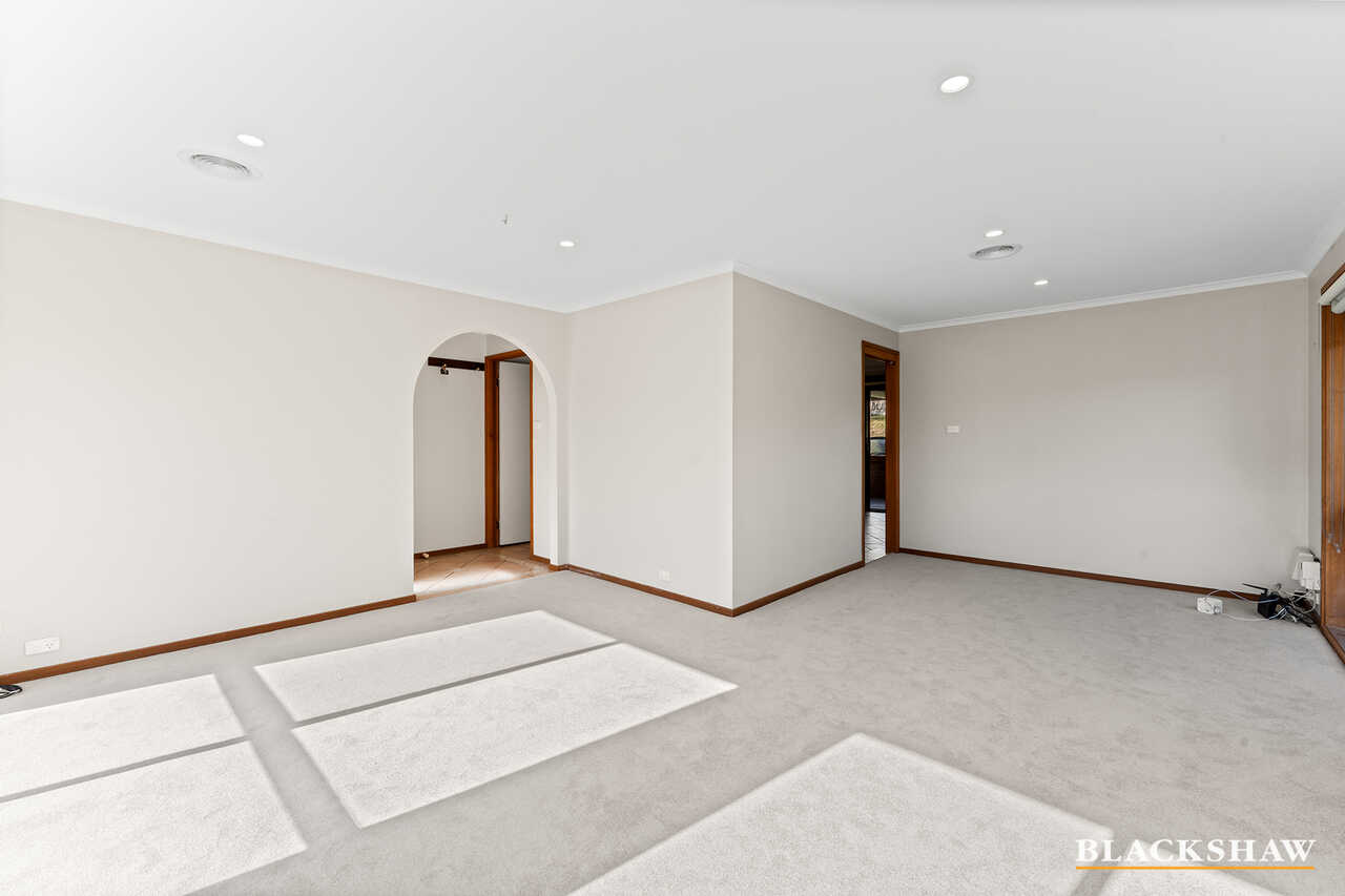 35 River Drive Queanbeyan