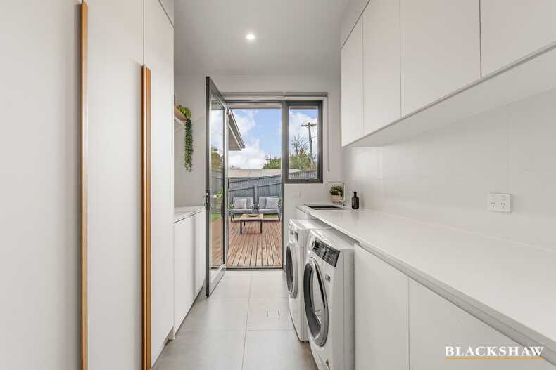 28 Bedford Street Deakin