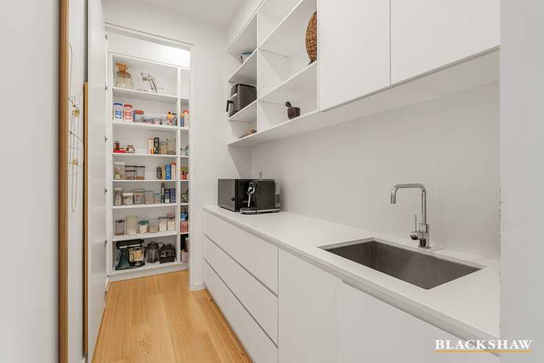 28 Bedford Street Deakin