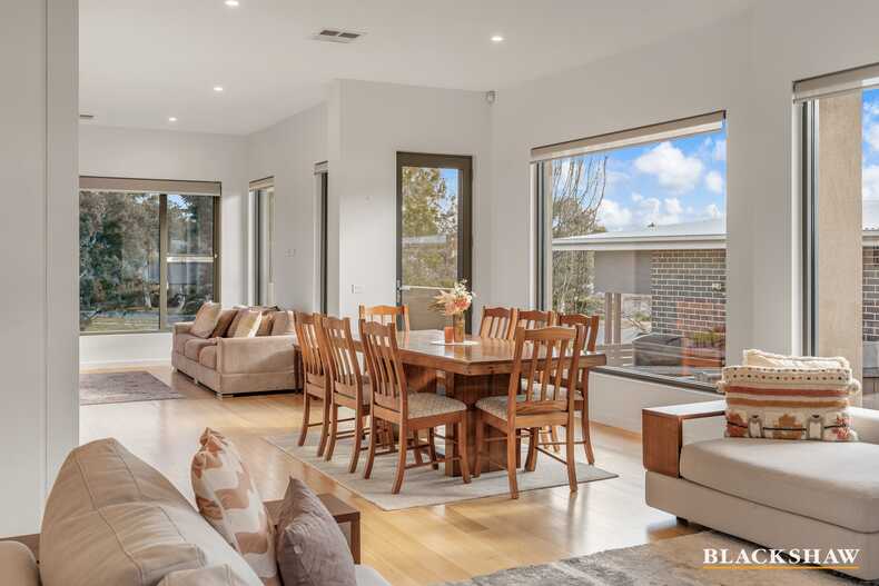 28 Bedford Street Deakin