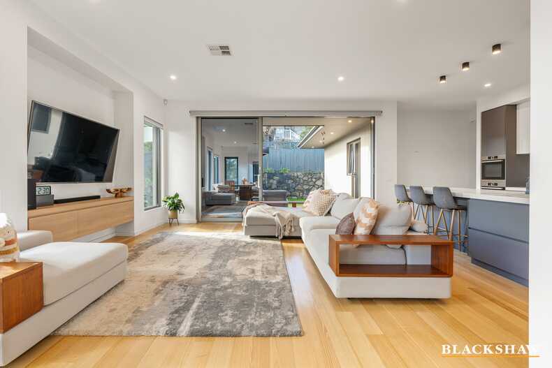 28 Bedford Street Deakin
