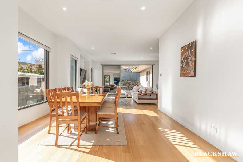 28 Bedford Street Deakin