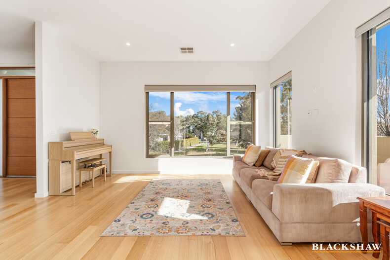 28 Bedford Street Deakin
