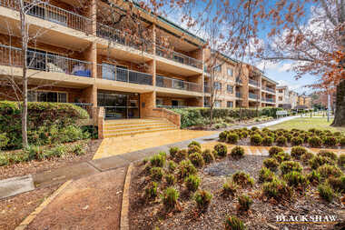 22/11 Fawkner Street Braddon